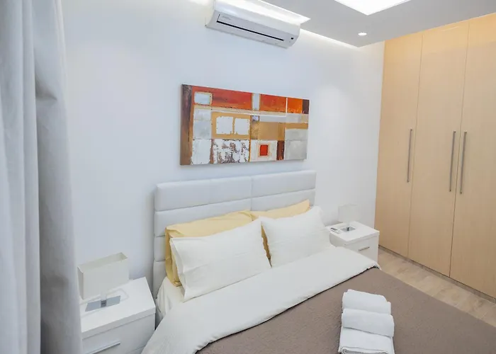 Lap Of Luxury * リマソール